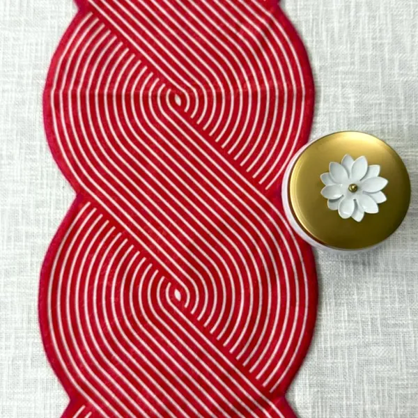 Velvet_Table_Runner_For_6_Seater