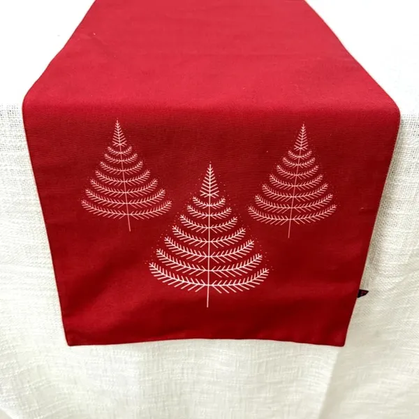 Christmas_Tree_Printed_Canvas_Table_Runner