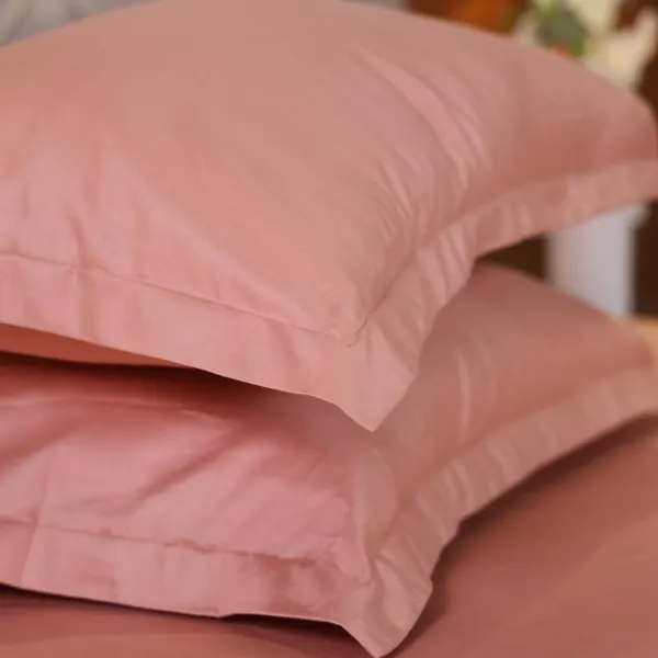 Cotton_Bedsheet_Set_With_Pillow_Covers