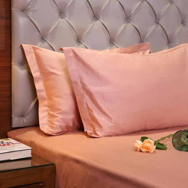 Cotton_Bedsheet_Set_With_Pillow_Covers