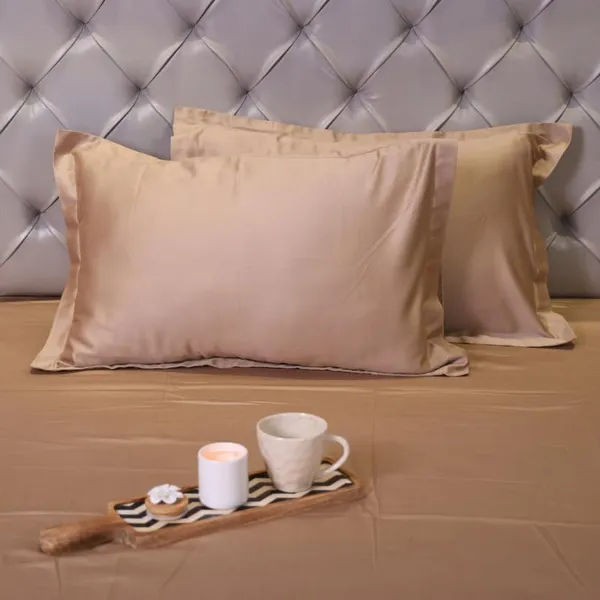 Cotton_Bedsheet_Set_With_Pillow_Covers