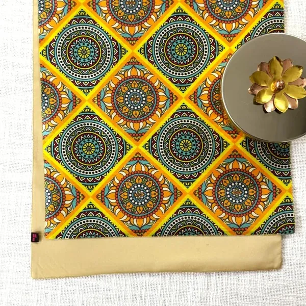 Silk_Blend_Table_Runner