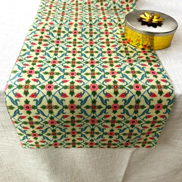 Silk_Blend_Table_Runner