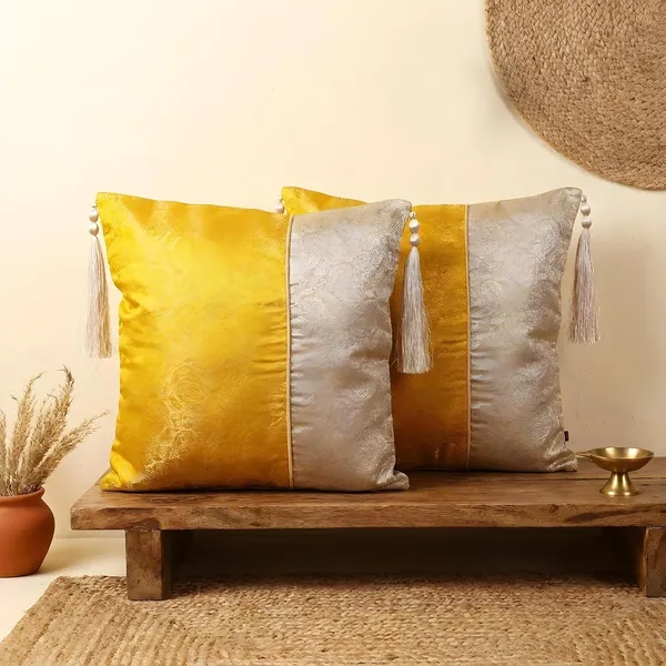 Brocade_Cushion_Cover_With_Tassels