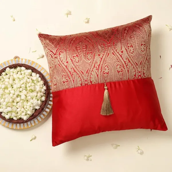 Brocade_Quilted_Cushion_Cover