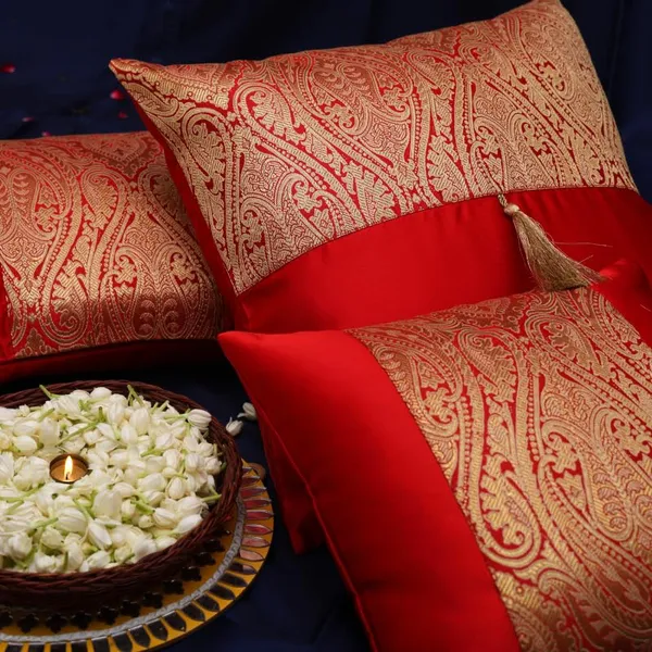 Brocade_Quilted_Cushion_Cover
