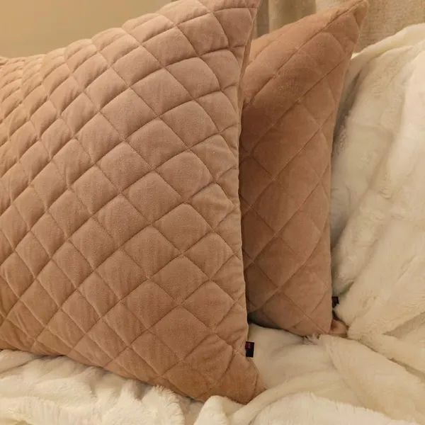 Cotton_Velvet_Quilted_Cushion_Cover_With_Zipper_-_16X16_Inch_(Pack_Of_2)