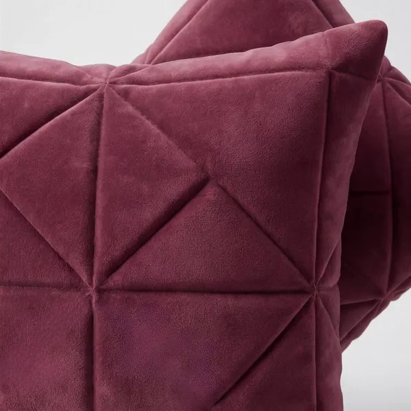 Velvet_Diamond_Quilted_Cushion_Cover