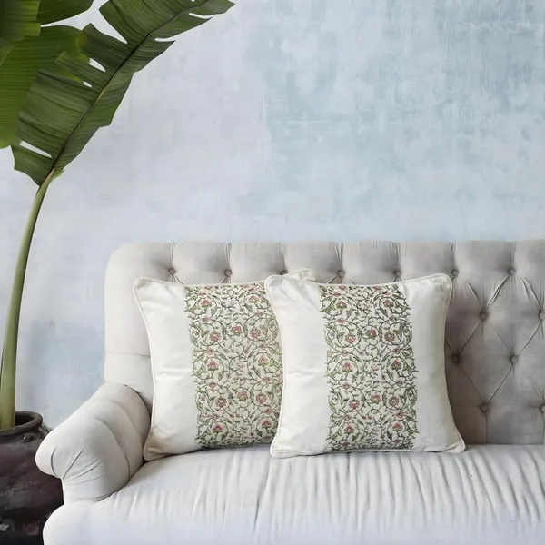 Velvet_Embroidered_Cushion_Cover_With_Zipper