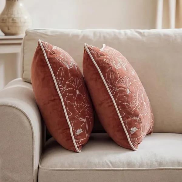 Velvet_Embroidered_Floral_Cushion_Cover