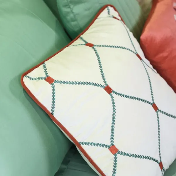 Velvet_Embroidered_Cushion_Cover_With_Concealed_Zipper