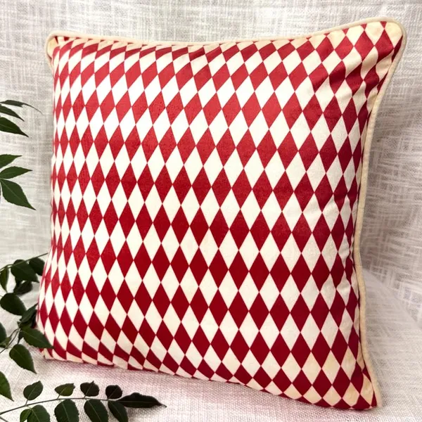Velvet_Rose_Print_Cushion_Cover
