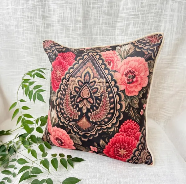 Velvet_Rose_Printed_Cushion_Cover