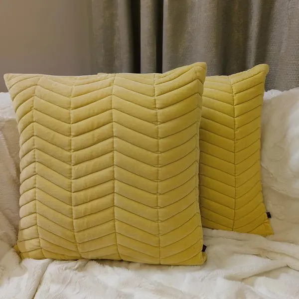Cotton_Velvet_Quilted_Cushion_Cover