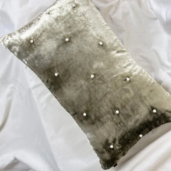 Velvet_Decorative_Throw_Pillow_Cover_-_12X12_Inch_(Pack_Of_1)