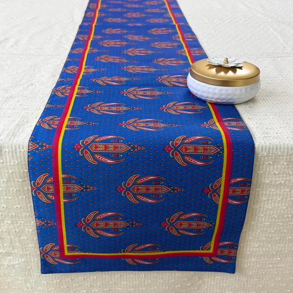 Silk_Blend_Paisley_Table_Runner