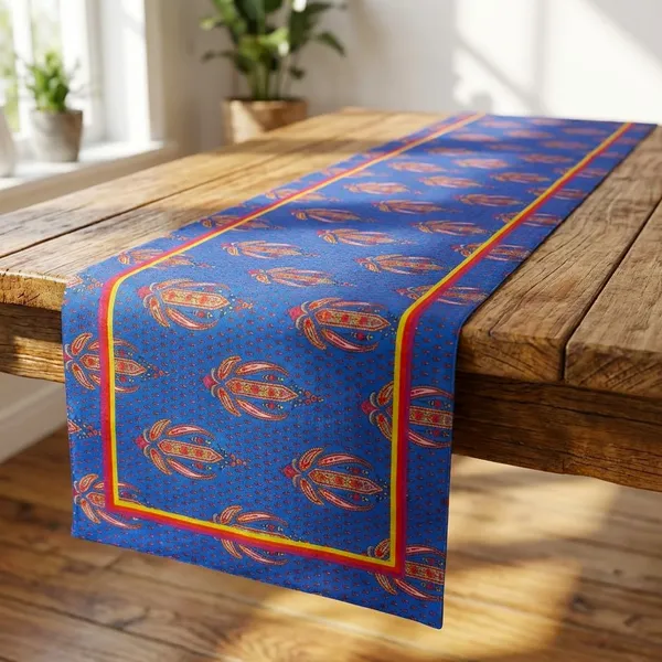 Silk_Blend_Paisley_Table_Runner