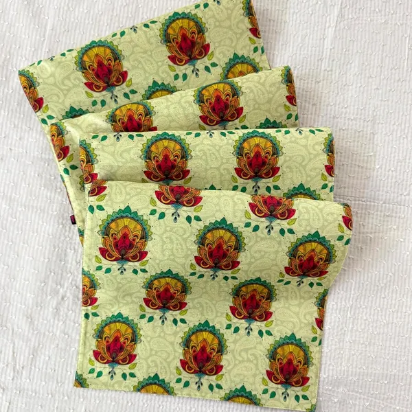 Silk_Blend_Table_Runner