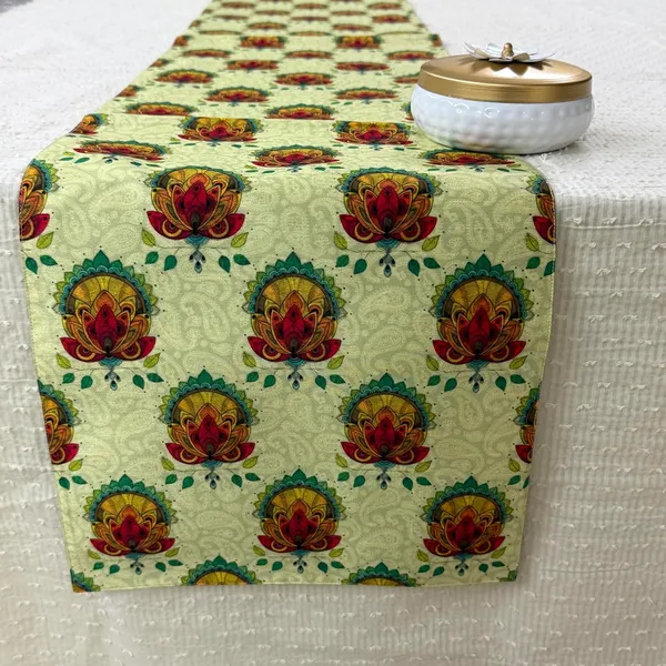 Silk_Blend_Table_Runner