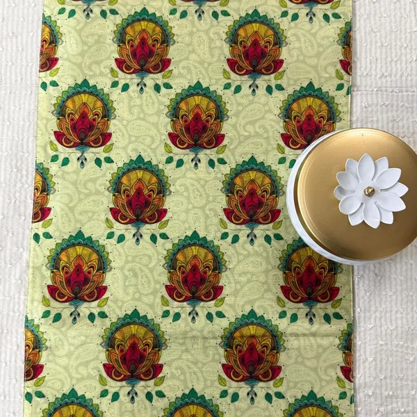 Silk_Blend_Table_Runner