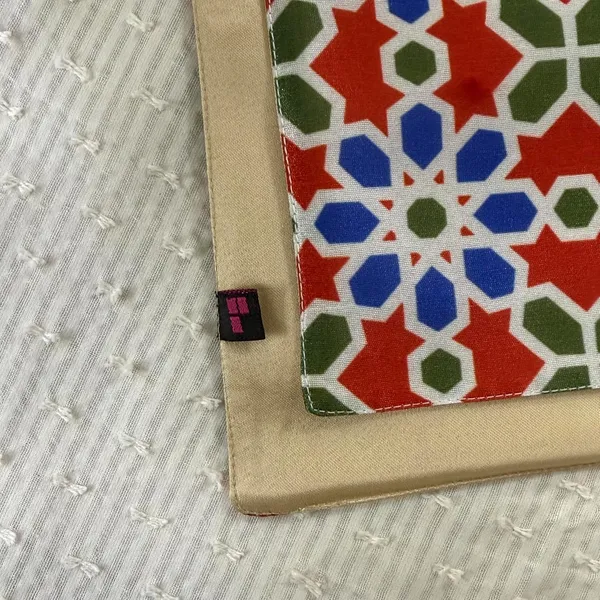 Silk_Blend_Turkish_Pattern_Table_Runner