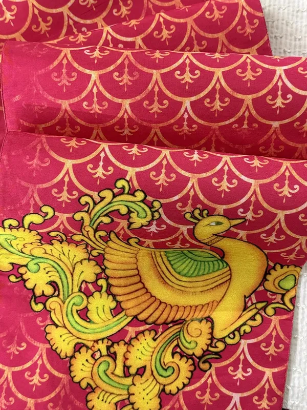 Silk_Blend_Peacock_Design_Table_Runner
