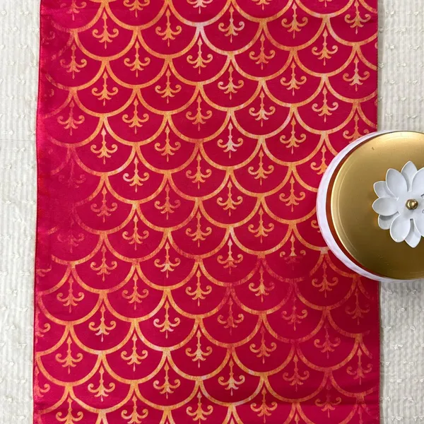 Silk_Blend_Peacock_Design_Table_Runner