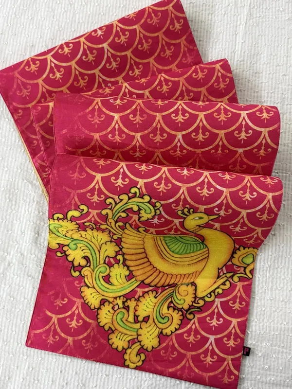 Silk_Blend_Peacock_Design_Table_Runner