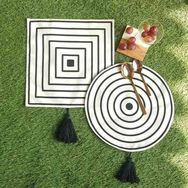 Polyester_Canvas_Blend_Tablemats_-_12X12_Inch_(Set_Of_4)