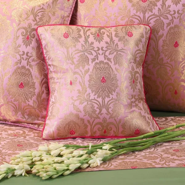 Brocade_Square_Cushion_Cover