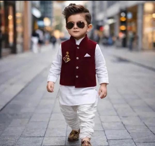 Maroon_Cotton_Blend_Ethnic_Kurta_Pajama_Set_For_Boys