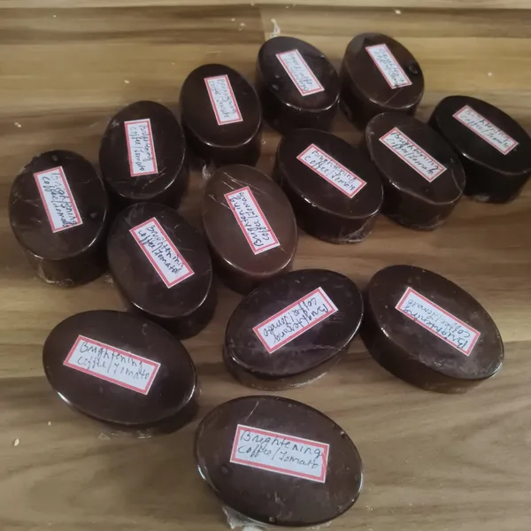 Coffee_Tomato_Brighting_Bath_Soap