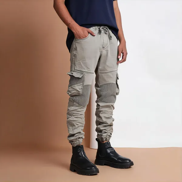 Light_Grey_Cargo_Jogger_Pants_For_Men