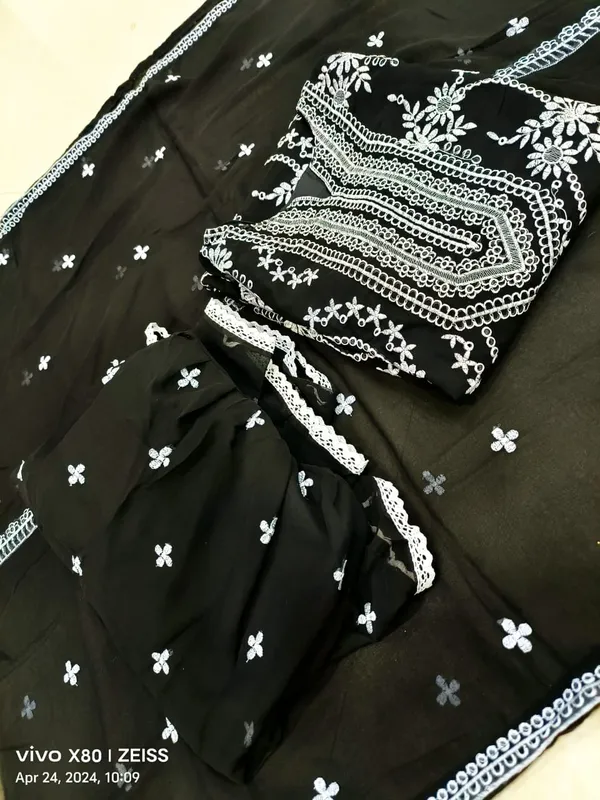 Black_Georgette_Anarkali_Embroidered_Suit_Set_For_Women