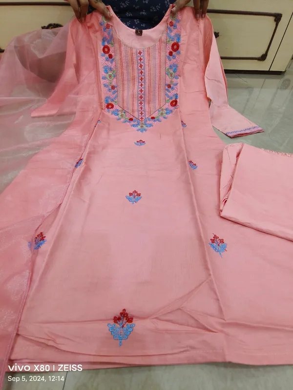 Pink_Embroidered_Straight_Kurta_Set_for_Women