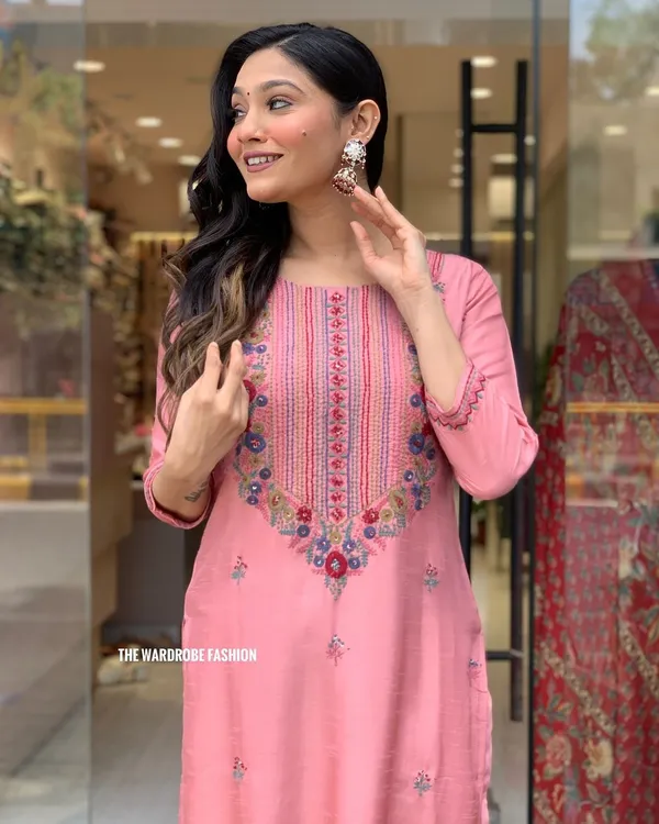 Pink_Embroidered_Straight_Kurta_Set_for_Women