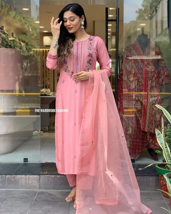 Pink_Embroidered_Straight_Kurta_Set_for_Women