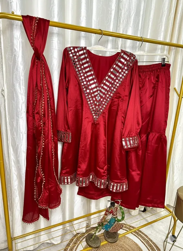 Red_Silk_Embellished_Flared_Anarkali_Suit_Set_For_Women
