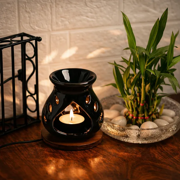 Midnight_Black_Tea_Light_Diffuser