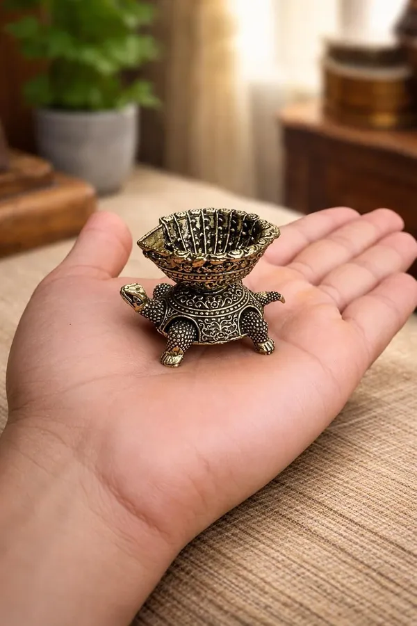 Brass_Turtle_Diya_Oil_Lamp