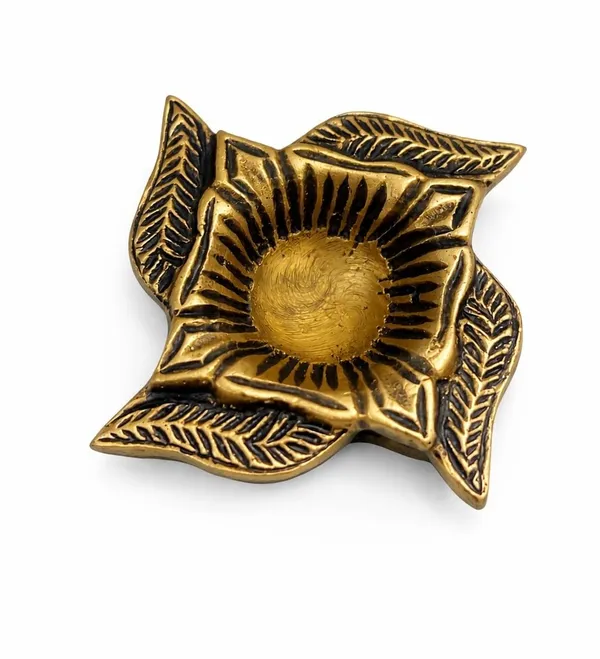 Brass_Diya_Oil_Lamp