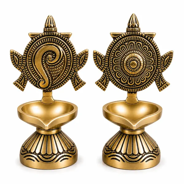 Brass_Shanku_Chakra_Diya_Set