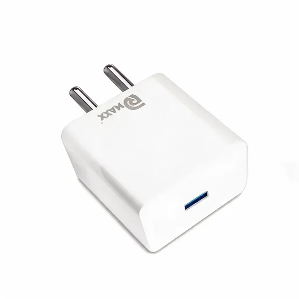 Pvc_Copper_&_Aluminum_Alloy_Fast_Charger_For_Supervooc_Fast_Charging_For_Compatible_Devices