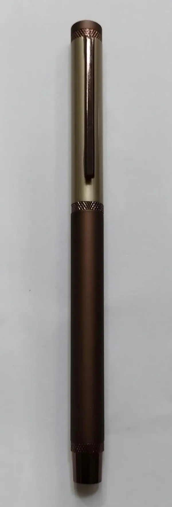 Brown_Silver_Metal_Roller_Pen_With_Pocket_Clip_Knurled_Grip