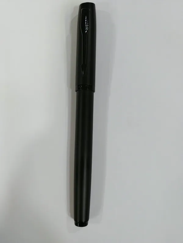 Black_Capped_Roller_Pen_With_Pocket_Clip