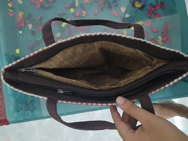 Brown_Woven_Striped_Bird_Applique_Tote_Bag_For_Women