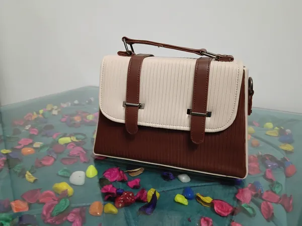 Brown_Synthetic_Leather_Textured_Structured_Handbag_For_Women