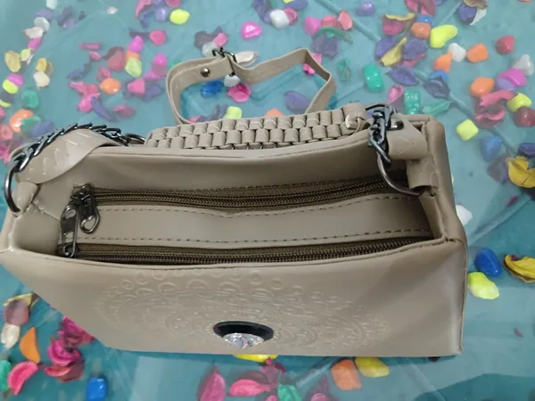 Beige_Synthetic_Leather_Embossed_Sling_Handbag_For_Women