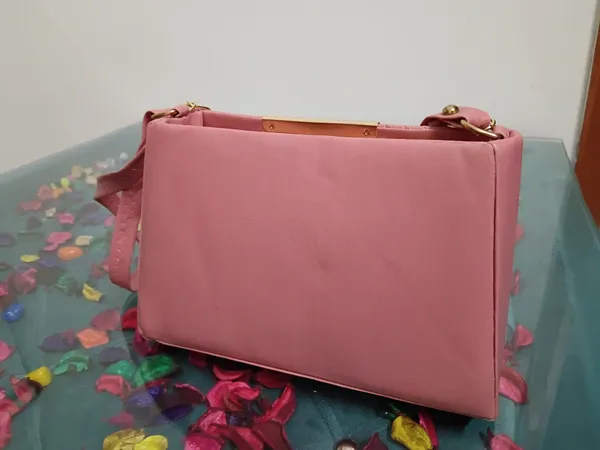 Pink_Synthetic_Leather_Quilted_Handbag_For_Women