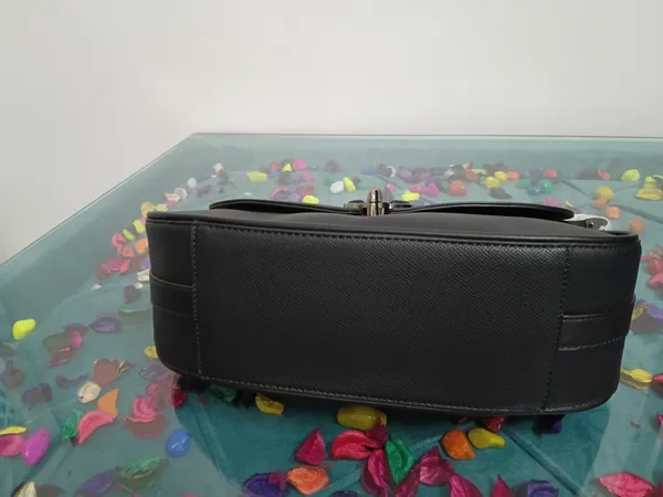 Black_Pure_Leather_Structured_Shoulder_Handbag_For_Women